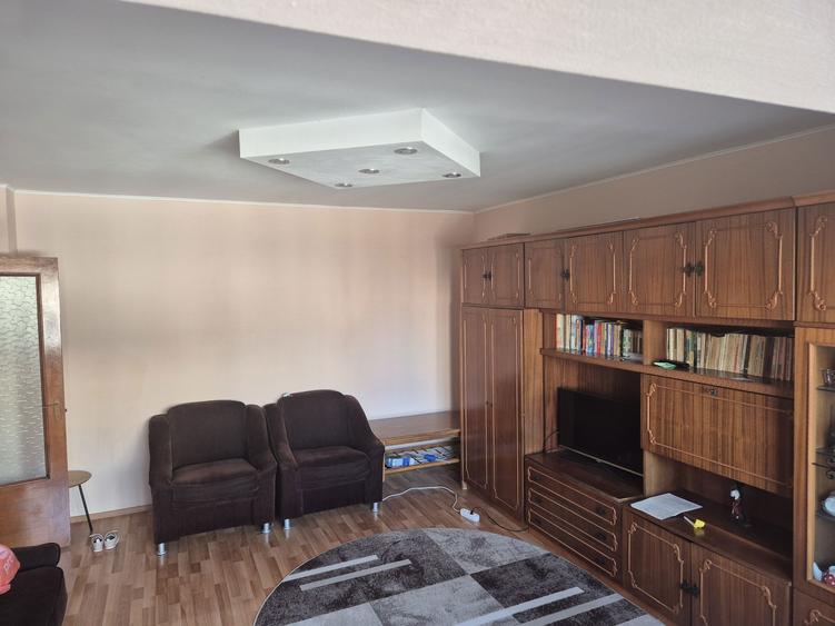 [Proprietar] 3 Camere DECOMANDAT, 72 mp, Etaj 2 Zona Spital Pediatri - 5