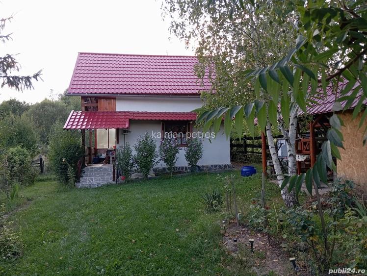 De vanzare casa de vacan?a in Ozunca-bai De vanzare casa de vacan?a in Ozunca-bai