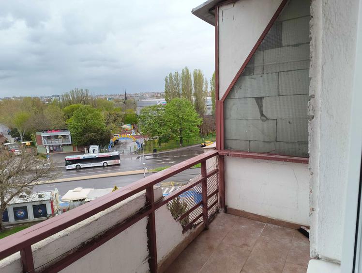Inchiriez apartament Delfinariu - 6