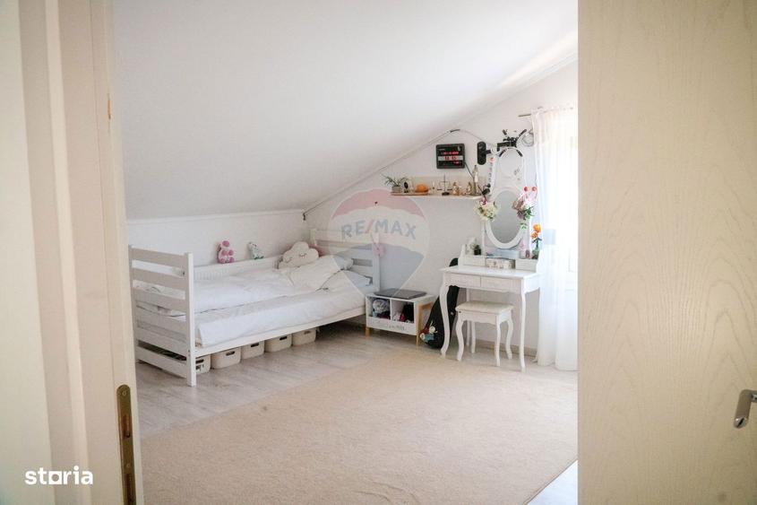 CASA + HALA/SPATIU FIRMA - VOITINEL - 7