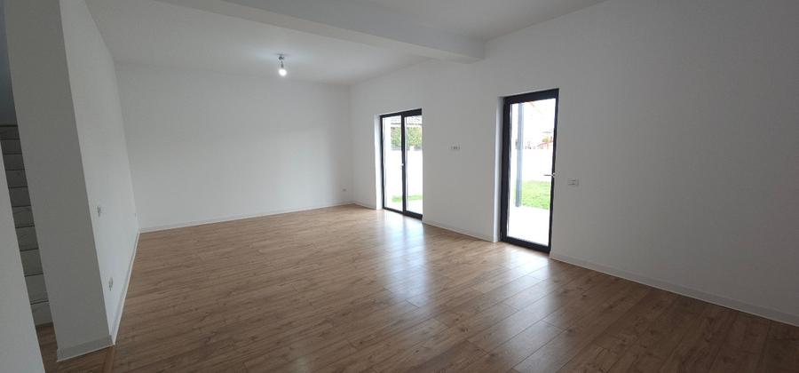 casa , vila in Cumpana zona foarte bună - 4