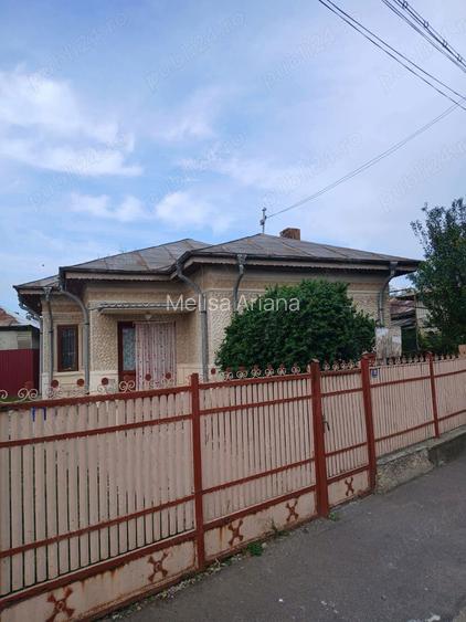 Vand casa in Ramnicu Sarat