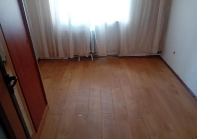 Ap 3 Cam 75mp Asirom aproape de centru decomandat centrala 2 bai - 6