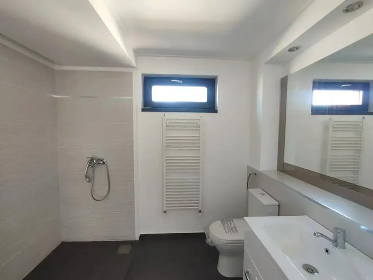 Casă 4 Camere Otopeni | Individuala |Terasa Pe Acoperis | Curte 430 mp - 14