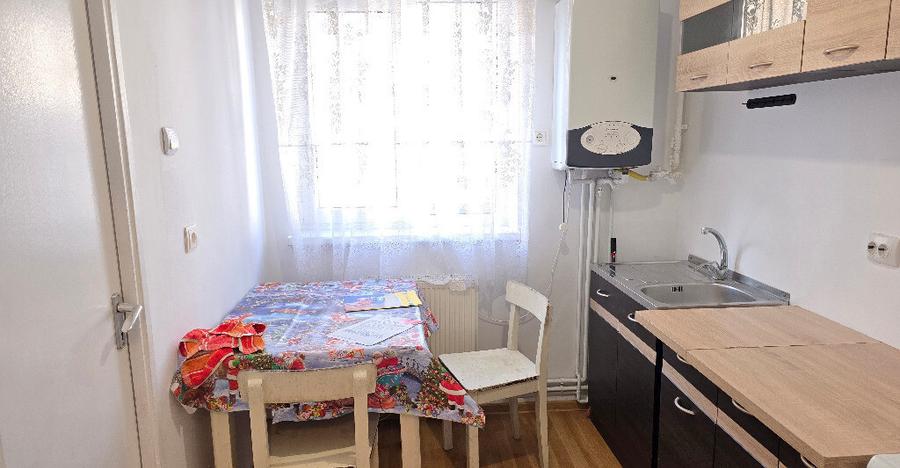 Vand sau inchiriez apartament 4 camere in Deva, Pieta Centrala, et. 3 - 12