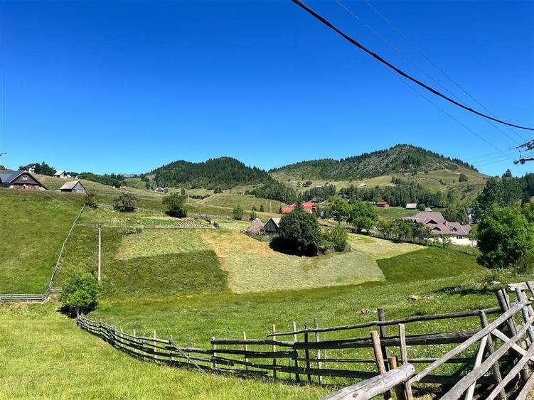 TEREN INTRAVILAN, 1380MP, FUNDATA - 3