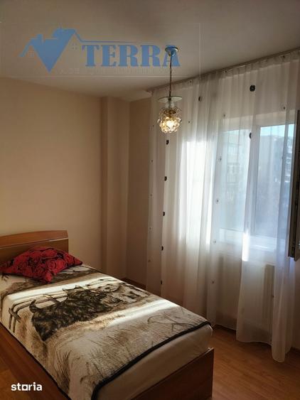 Apartament cu 4 camere decomandat în Ultracentral