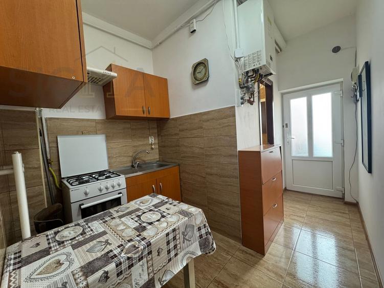 Garsonieră decomandată, mobilată în Mărăști