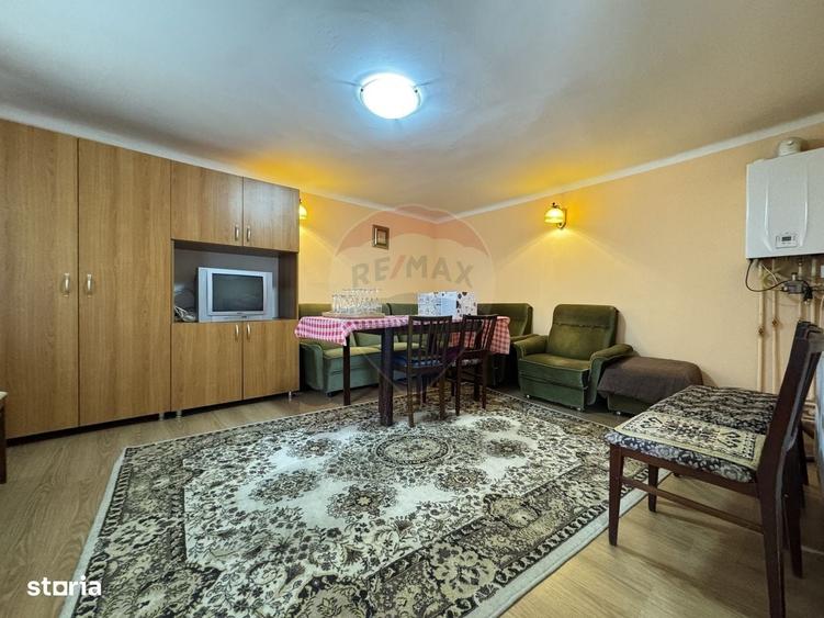 Casă cu 4 camere în Vale
