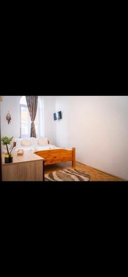 Apartament cu 2 camere decomandat în Centrul Istoric