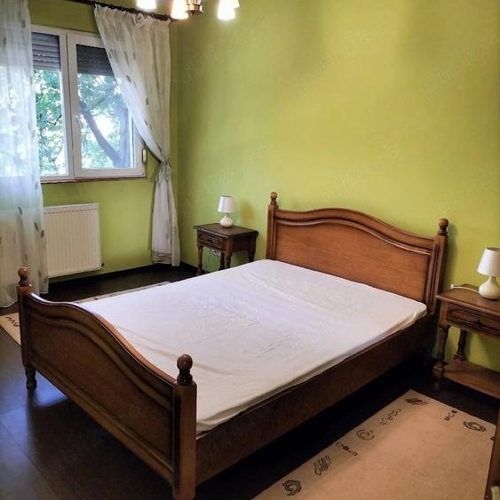 Apartament cu 3 camere semidecomandat în Circumvalațiunii