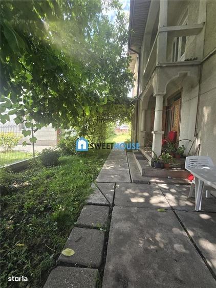 Casă cu 4 camere în Central