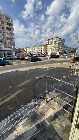 Spațiu comercial, de 21 mp, în Letea Veche