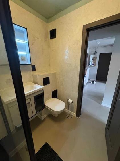 Apartament cu 2 camere decomandat în Complex Studențesc