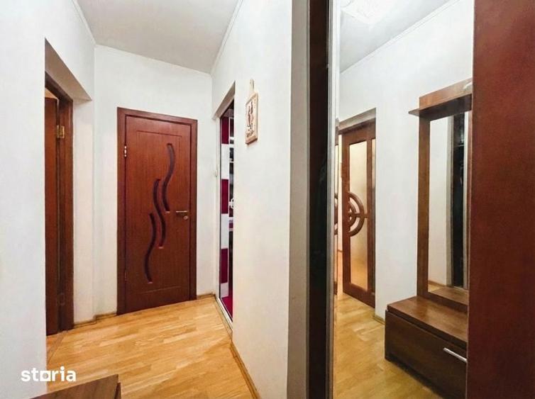 Apartament cu 3 camere decomandat în Pantelimon