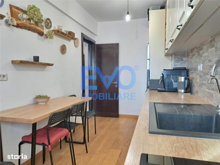 Apartament cu 3 camere decomandat în Galata