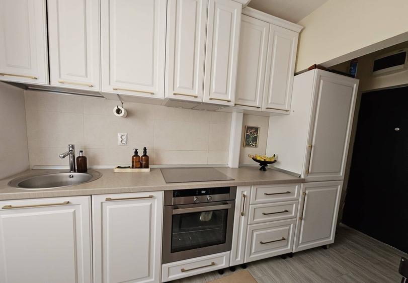 Apartament cu 2 camere confort I, etaj 1, finisat modern, mobilat si utilat, zona Baita - 1