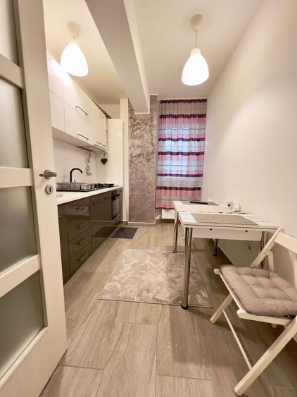 Apartament cu 2 camere decomandat în Metalurgiei