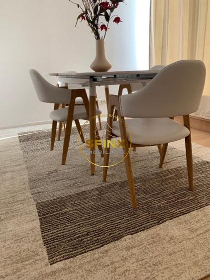 Apartament cu 3 camere decomandat în Universitate