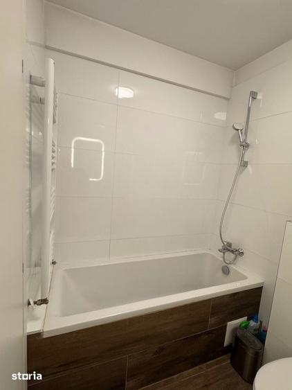 Casă cu 3 camere cu Teren 200 Mp în Central