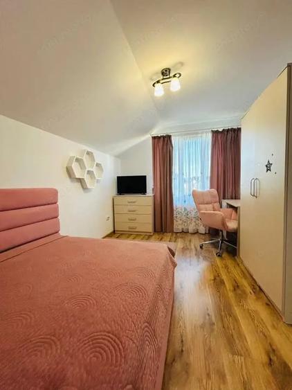 Casă cu Teren 761 Mp în Trivale