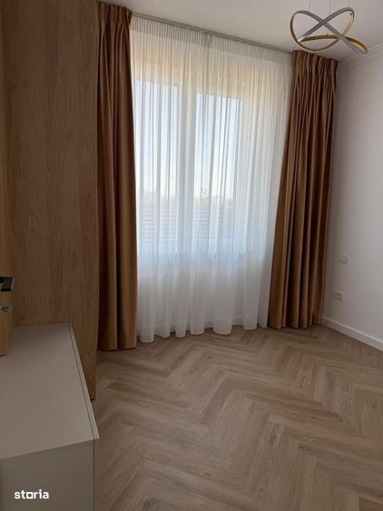 Casă cu 4 camere în Pasărea