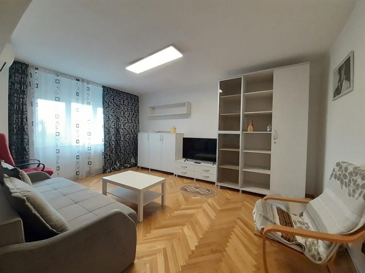 Apartament cu 2 camere decomandat în Grigorescu