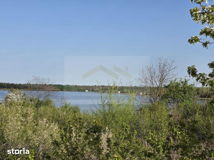 Teren 1.000 mp Peri?, toate utilita?ile, vedere superba catre Lac - 3