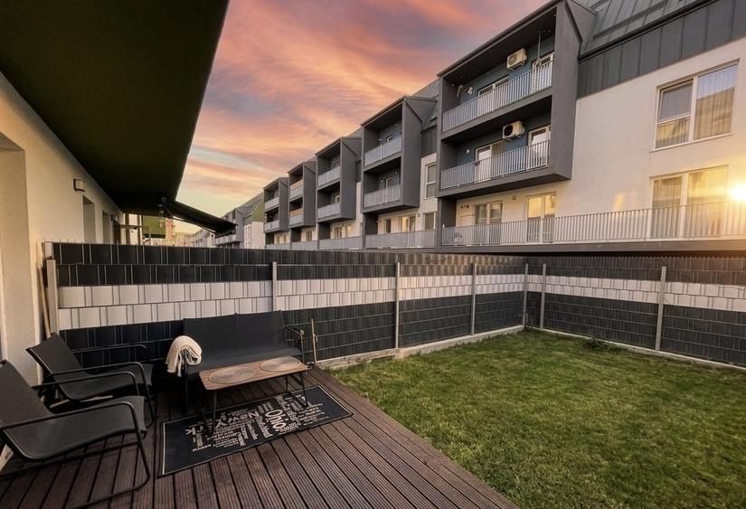 Apartament cu 2 camere semidecomandat, mobilat în Florești
