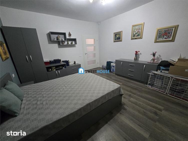 Casă cu 5 camere cu Teren 1600 Mp în Șinca