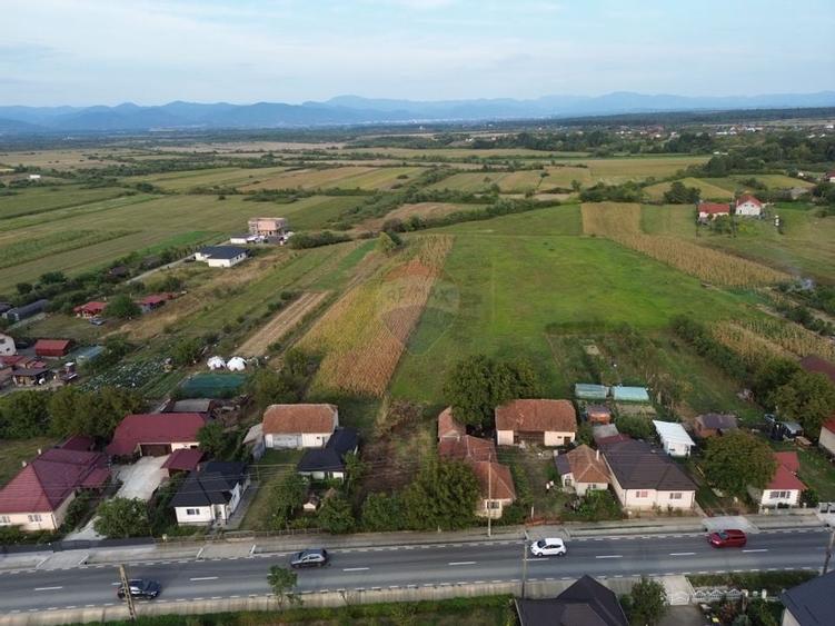 Casă de vânzare in Hideaga la drumul National - 5