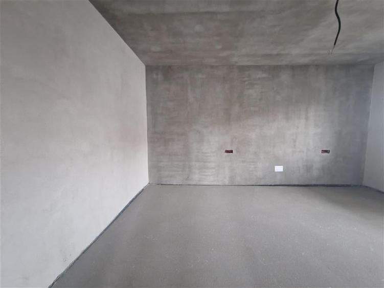 Casa P+E , teren 276 mp, parte dintr-un triplex - Statia de Salvare - 6