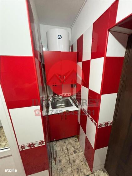 Garsoniera de vanzare, parter, Cartier Vest, mobilata si utilata - 6