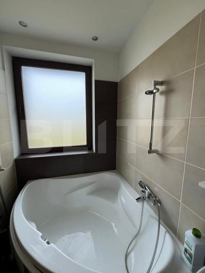 Casa pe o strada privata in Faget cu teren si panorama! - 9