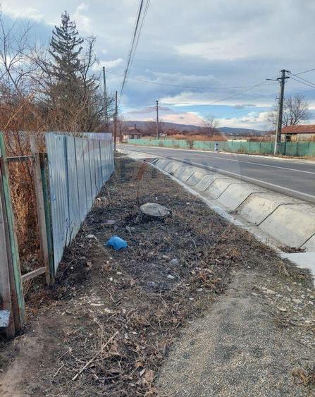 Teren 1,943mp Urechesti / Strada Principala - 2