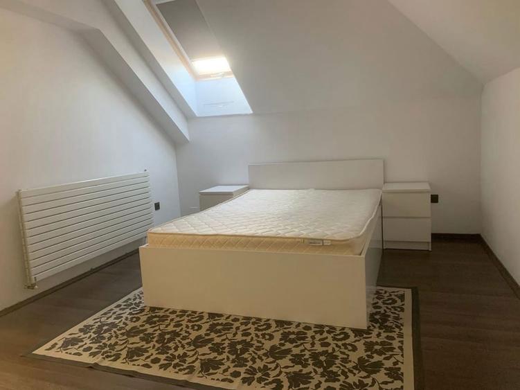 Inchiriez apartamnt 3 camere la casa - 9