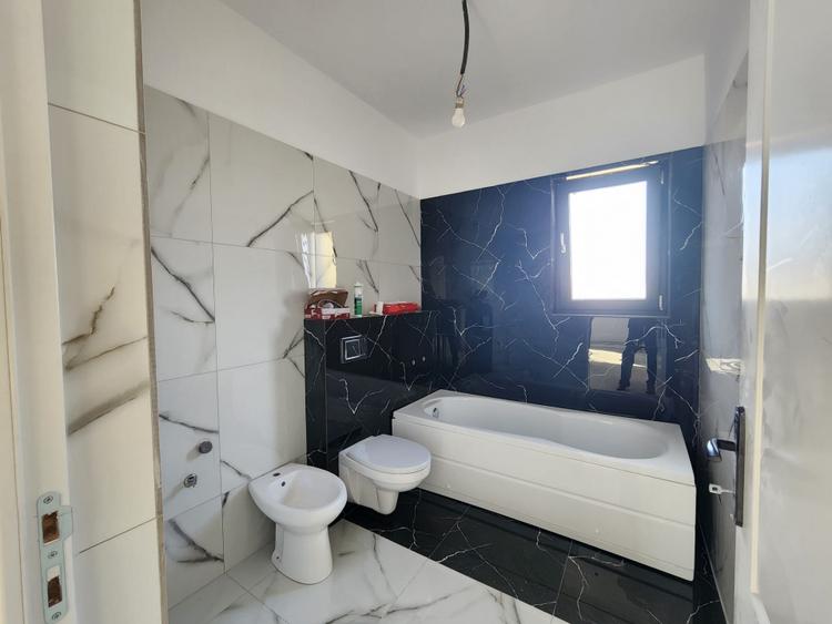 CASA INDIVIDUALA, 3 CAMERE, 550 MP TEREN, CIURBESTI - 10