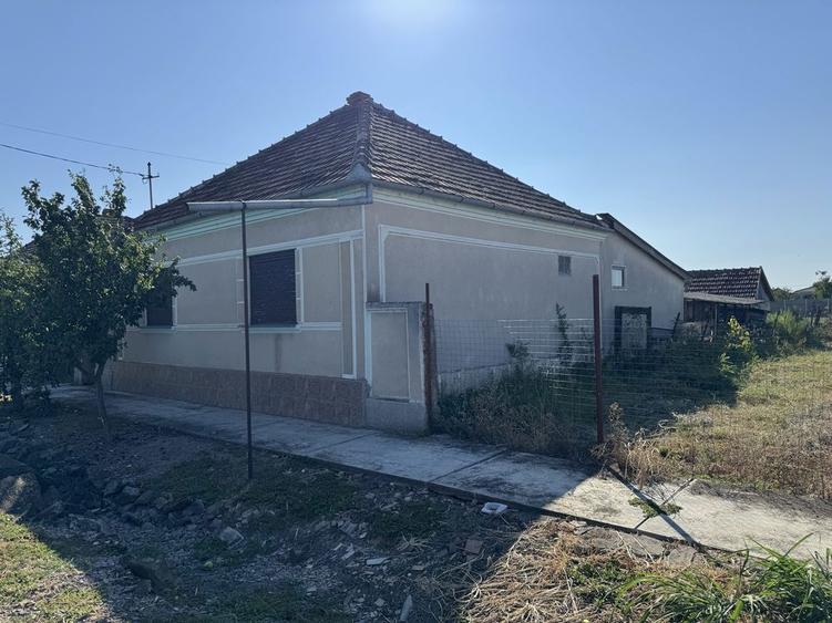 Casa in Chisineu Cris, Str. Stefan cel Mare - 10