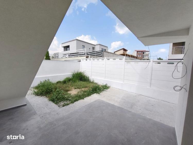 Vila moderna de vanzare strada M16 Mamaia Sat - 9