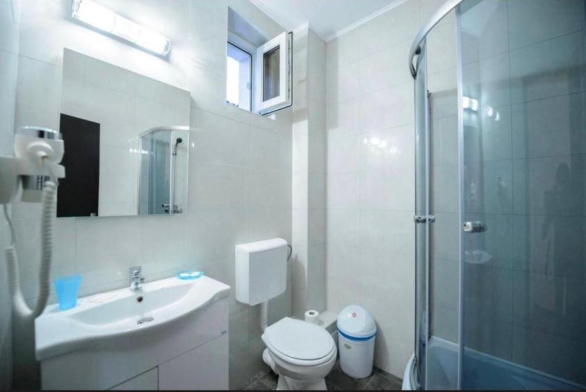 Afacere la cheie! Pensiune si restaurant Mamaia Nord 630000 euro - 2