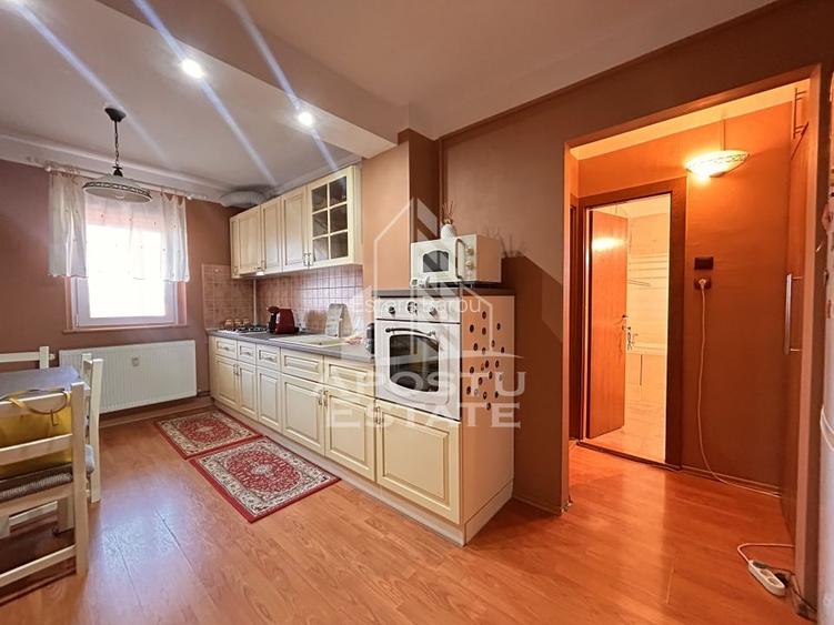 Apartament 2 camere complet renovat și mobilat zona Odobescu Apartament 2 camere complet renovat și mobilat zona Odobescu