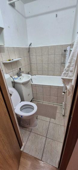 Apartament de inchiriat,loc de parcare inclus. - 2