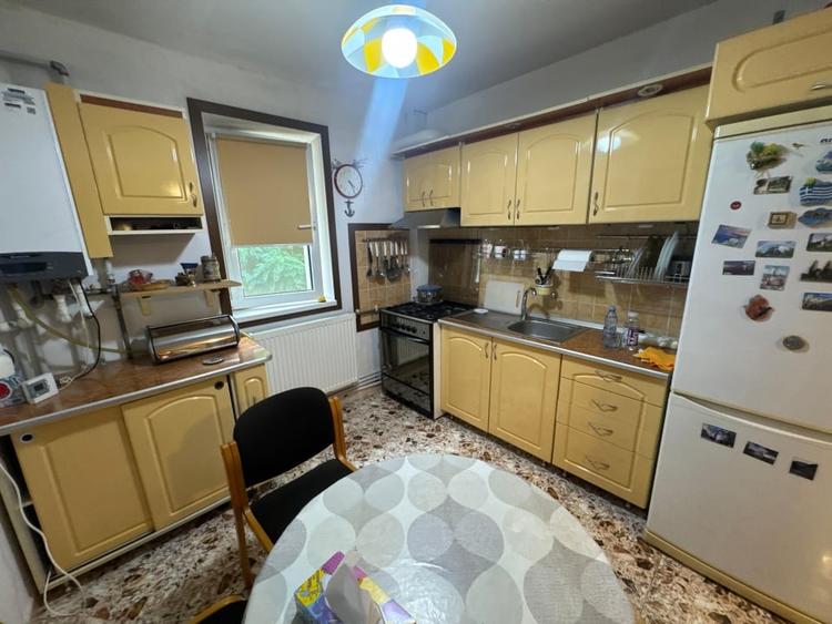 Centru - 2 camere - Centrala - Magazie - Curte - 9