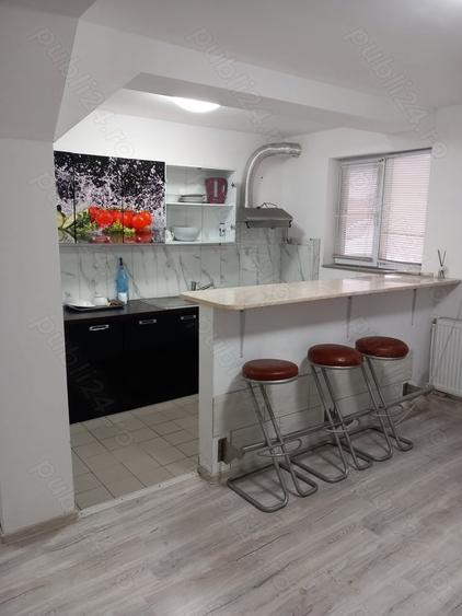 Vand apartament 2 camere, tip casa, in Lehliu-gara - 9