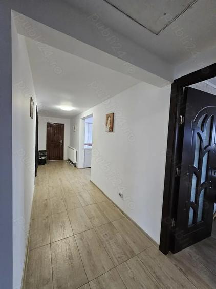 Casa de vanzare - 3 dormitoare, salon spa?ios, anexa ?i teren generos - 648 mp - 5