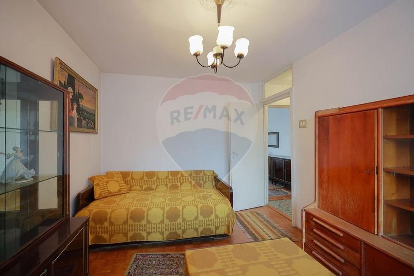 Apartament 3 camere, ultracentral, pod Decebal, et. 3, de vânzare - 28