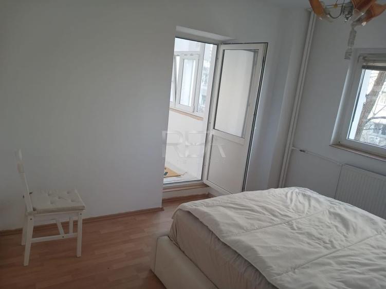 3 camere, 3/10, anvelopat, bloc 1983-Ghencea-Str Vladeasa - 2