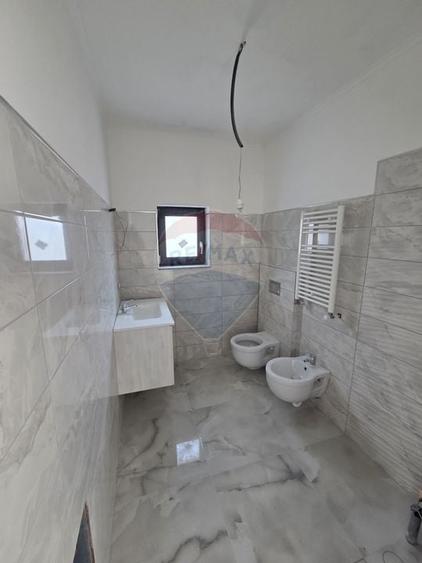 Casa Golesti, Comision 0% - 11