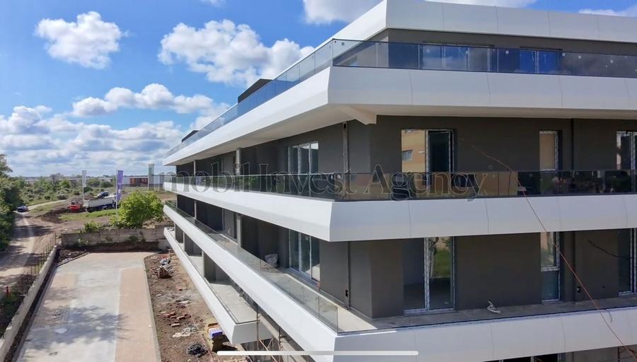 Apartament 3 camere de vanzare Pipera in bloc cu vedere la lac - 25