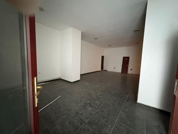 Spatiu comercial, 100 mp, parter, Centrul Vechi al Craiovei - 5